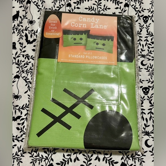 Candy Corn Lane Halloween Frankenstein Monster Standard Pillow Case Set Rare - Picture 2 of 3